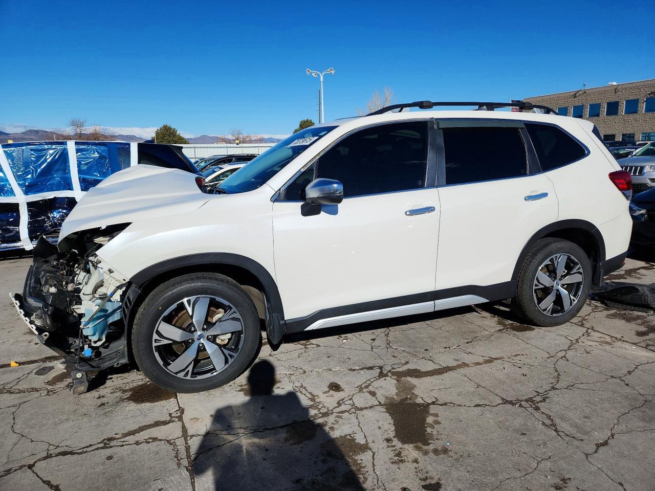 2019 SUBARU FORESTER