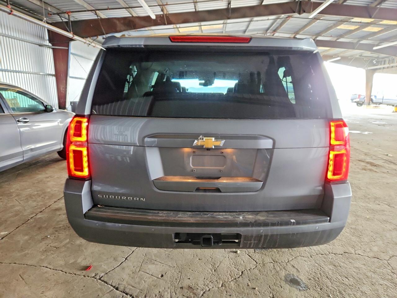2019 CHEVROLET Suburban