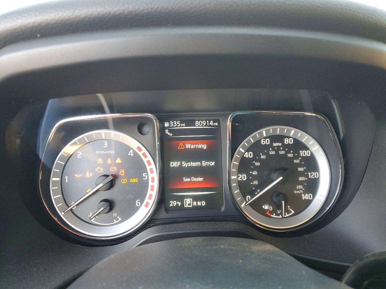 2017 NISSAN Titan