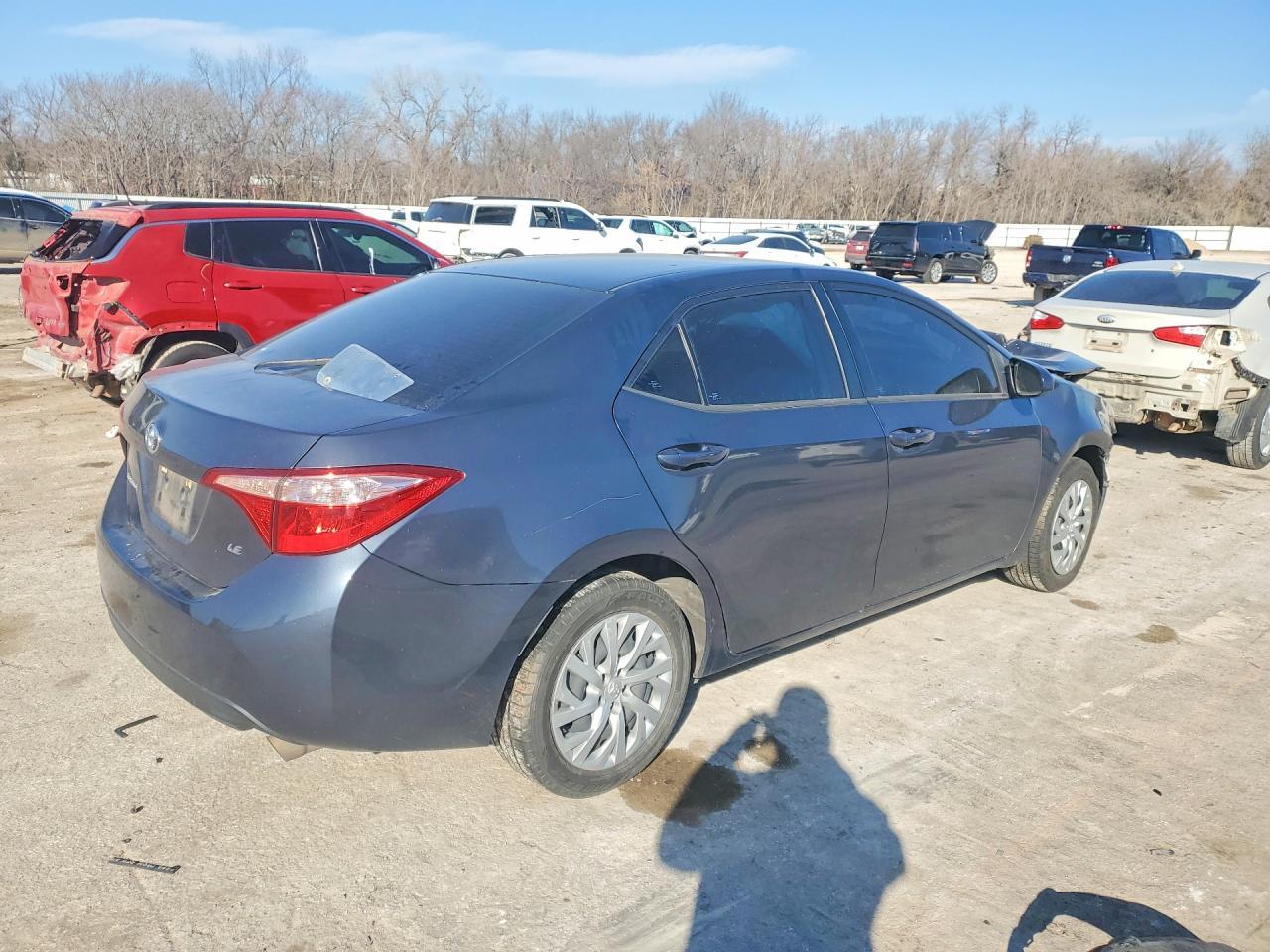 2019 TOYOTA COROLLA