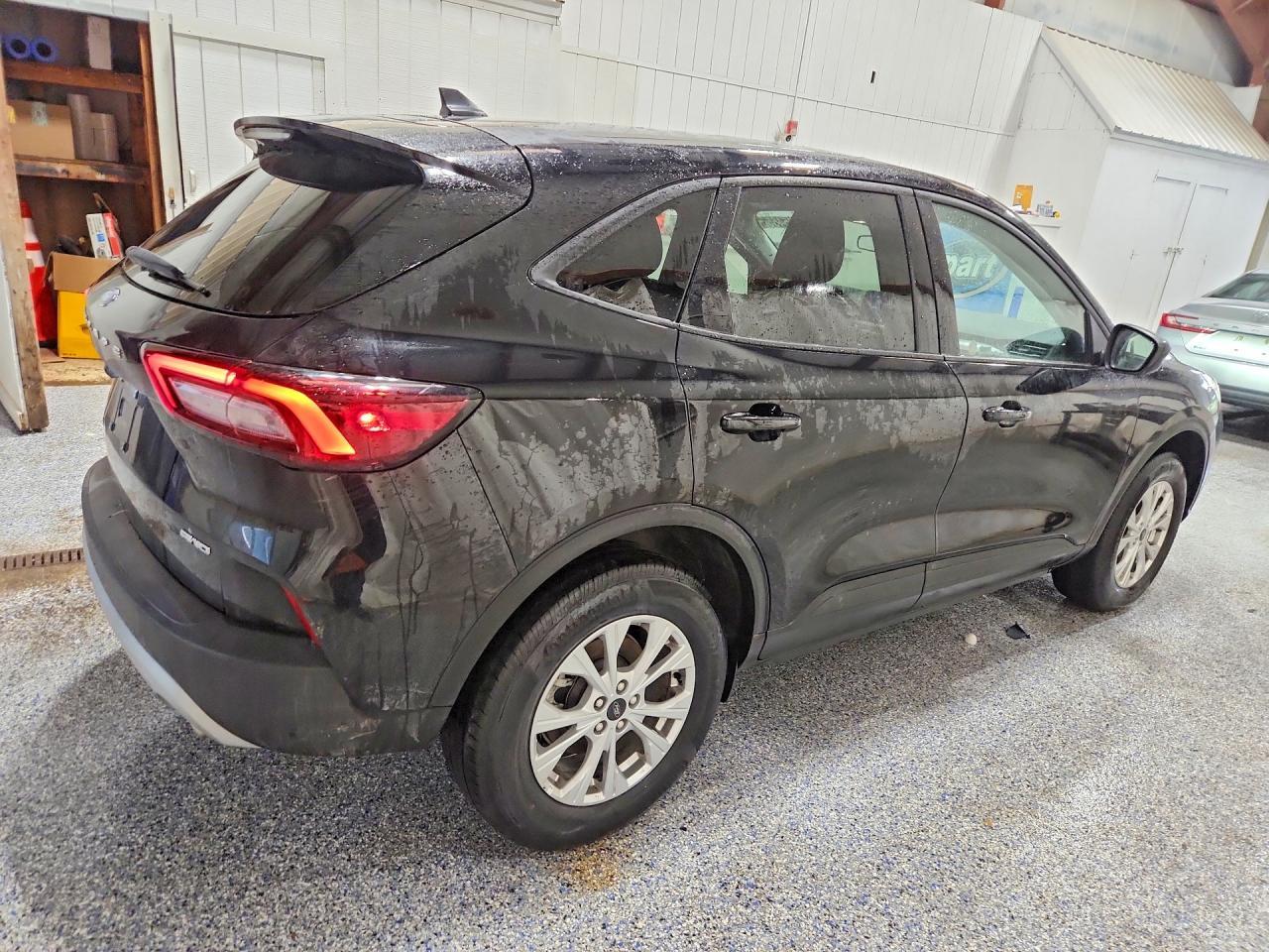 2025 FORD ESCAPE