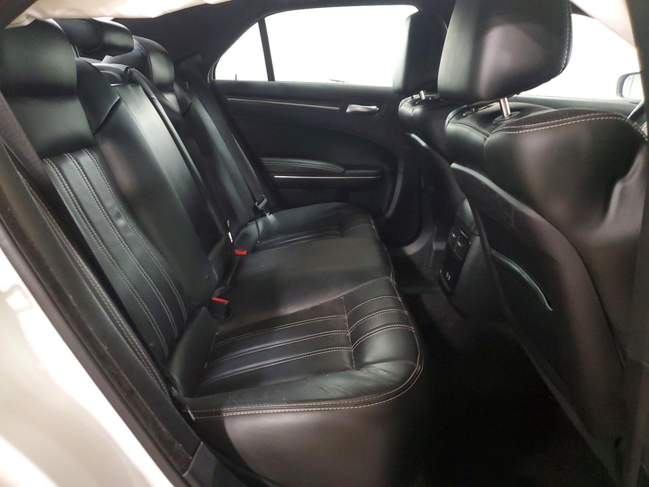 2017 CHRYSLER 300
