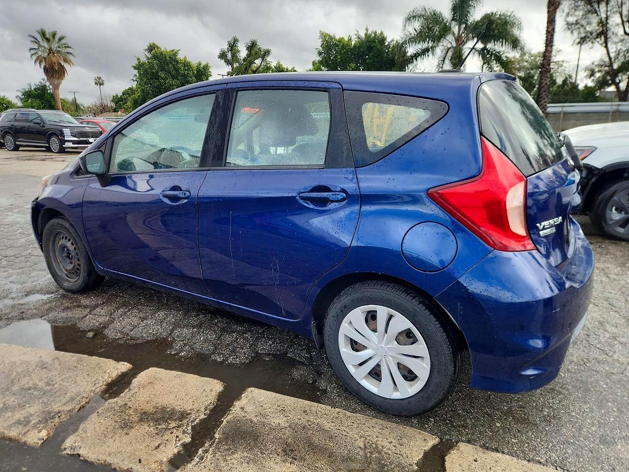 2017 NISSAN Versa Note