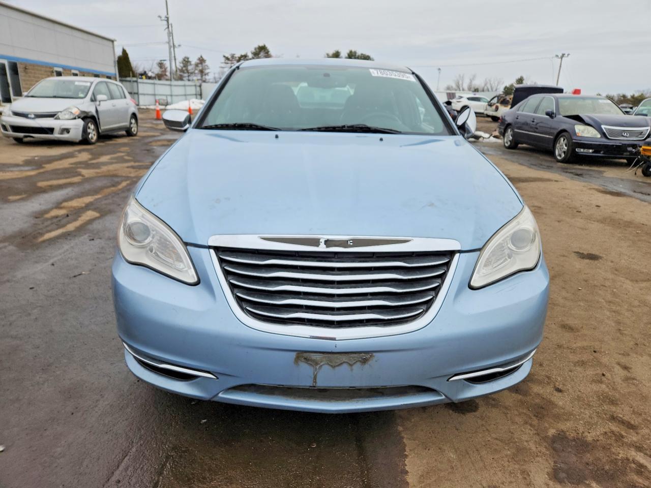 2012 CHRYSLER 200