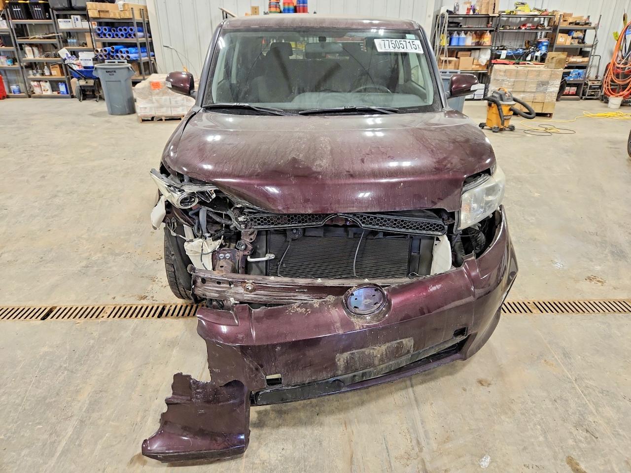 2015 TOYOTA SCION