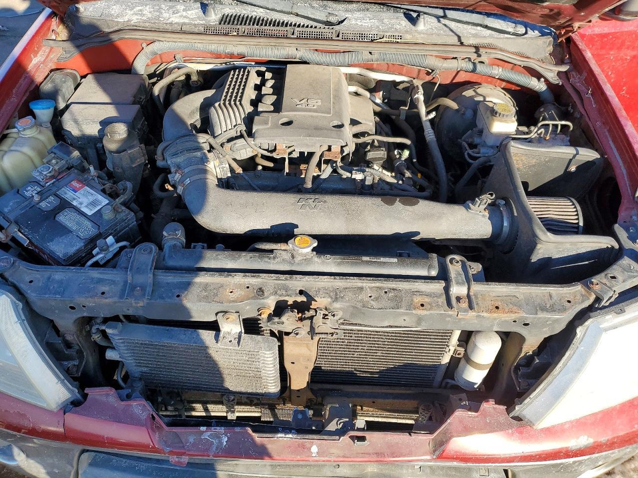 2010 NISSAN Frontier