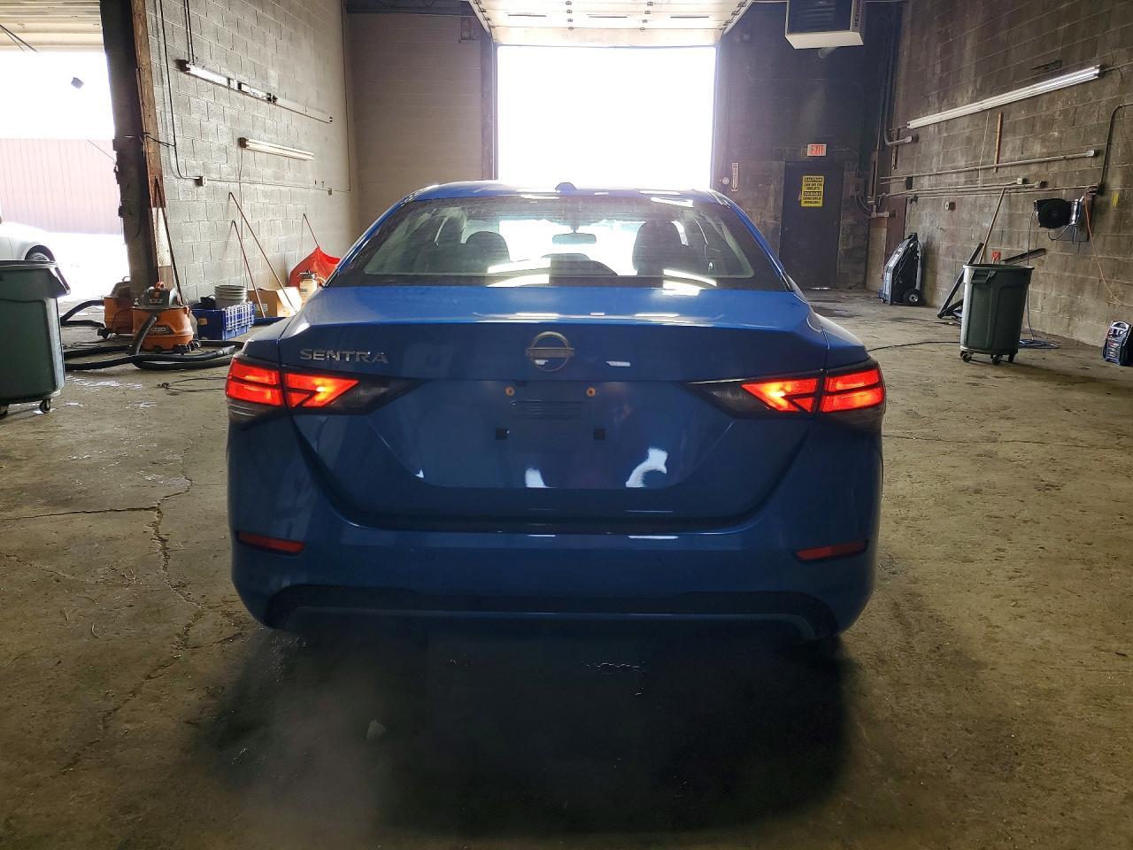 2025 NISSAN SENTRA