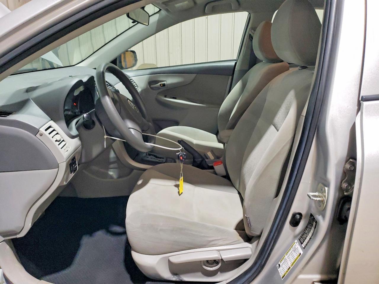 2009 TOYOTA COROLLA