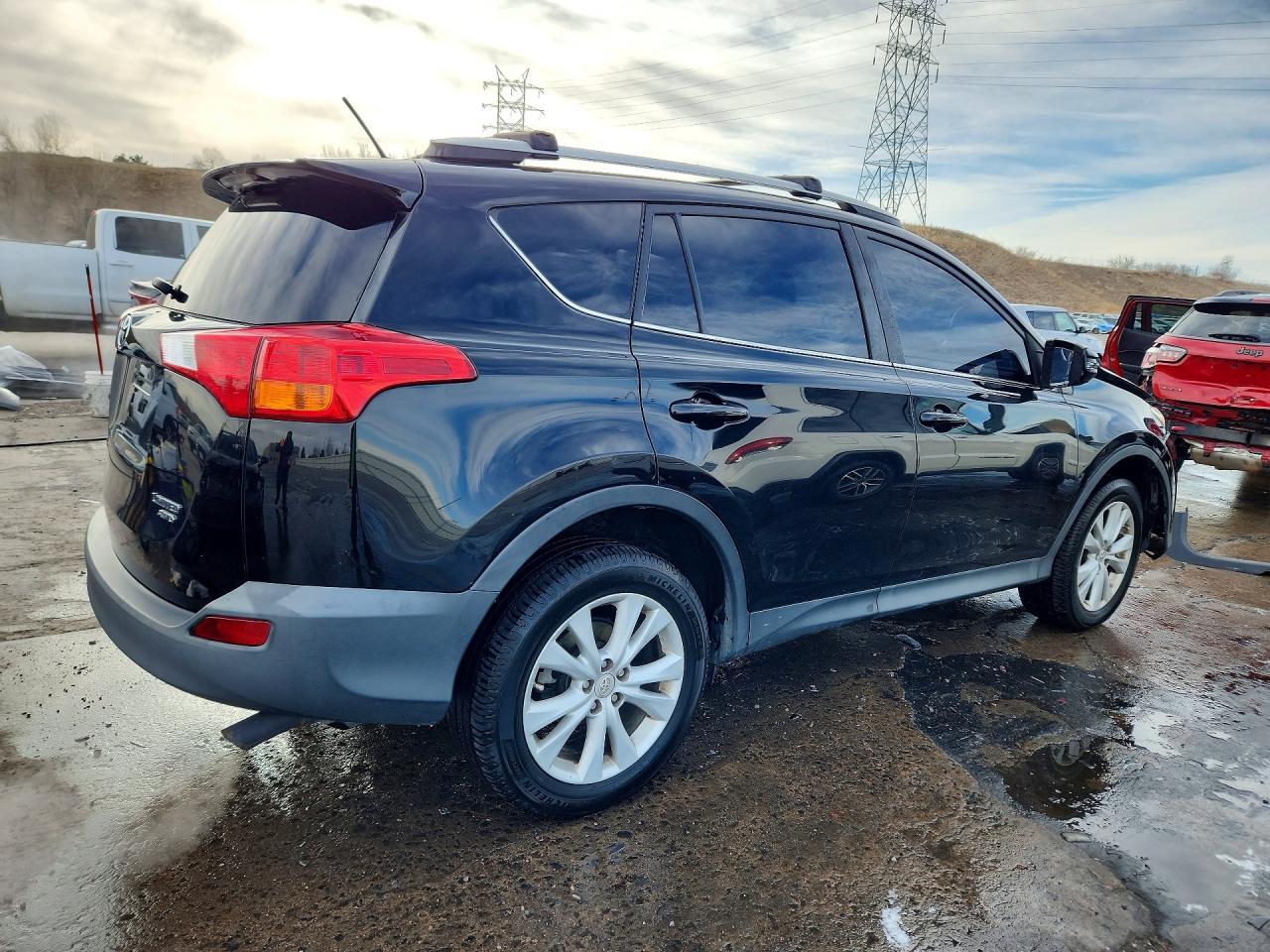 2013 TOYOTA RAV4