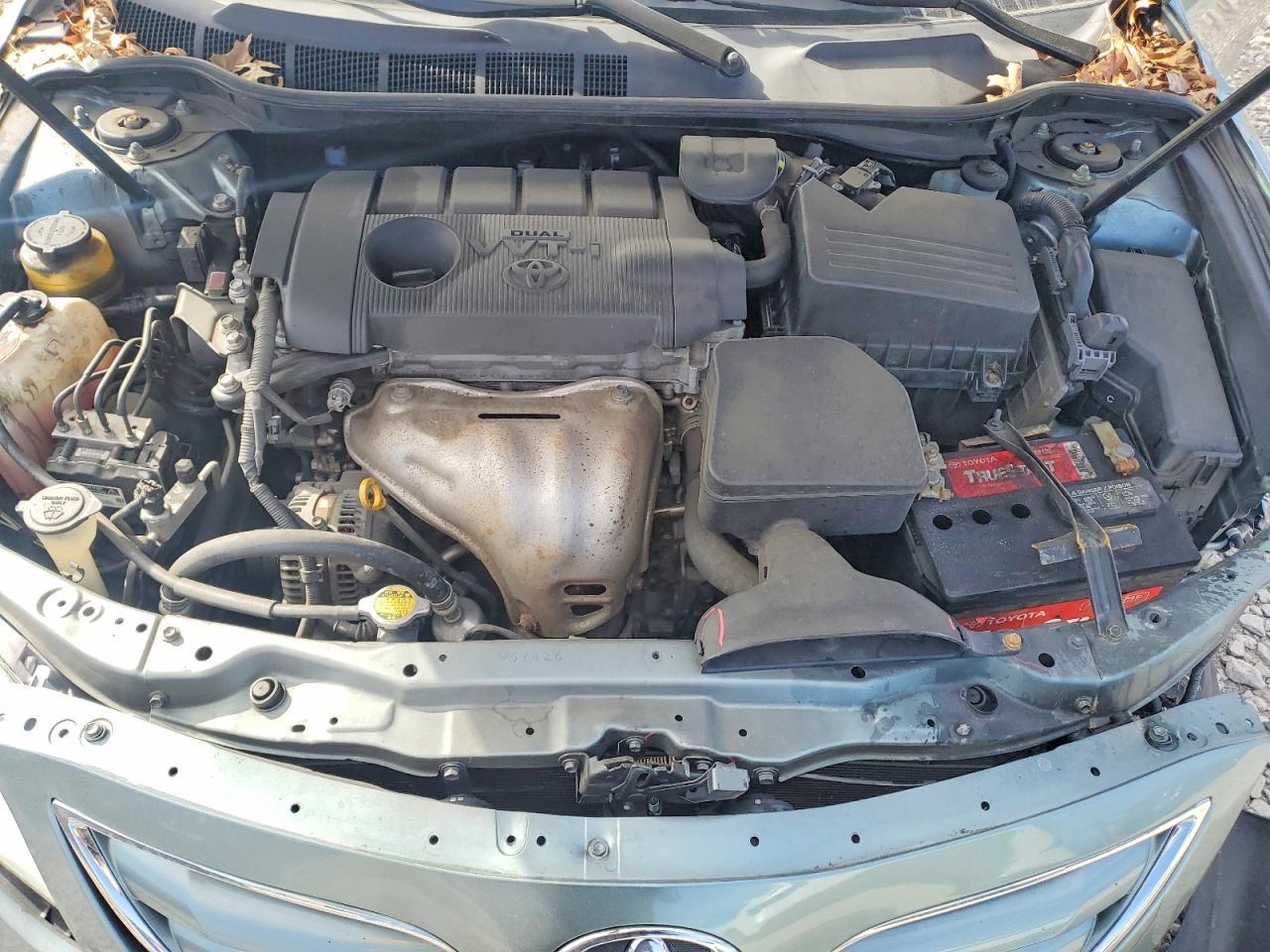 2011 TOYOTA CAMRY