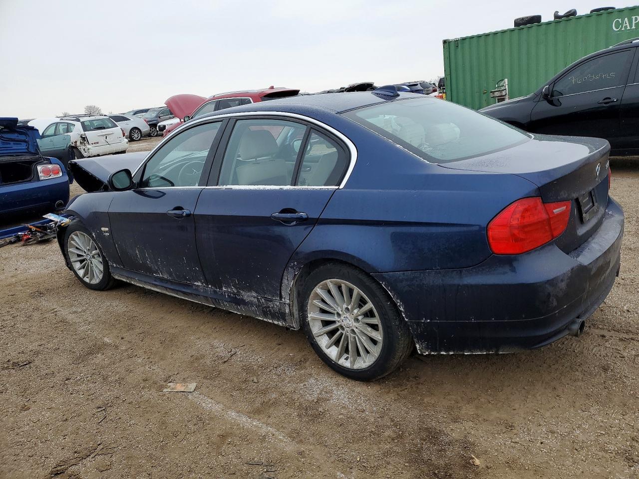 2011 BMW 3 SERIES