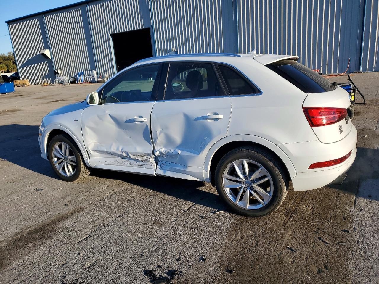 2018 AUDI Q3