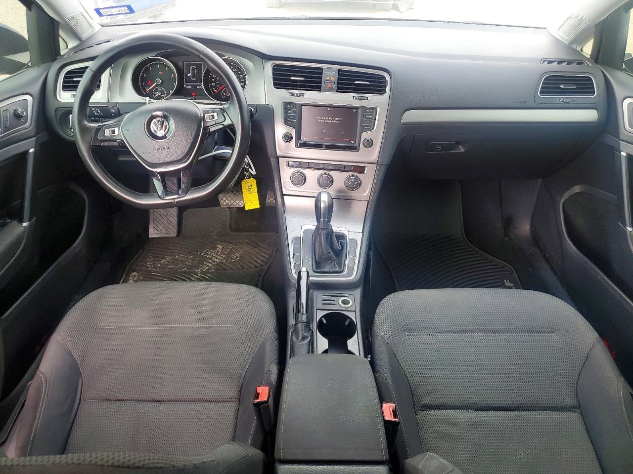 2016 VOLKSWAGEN GOLF