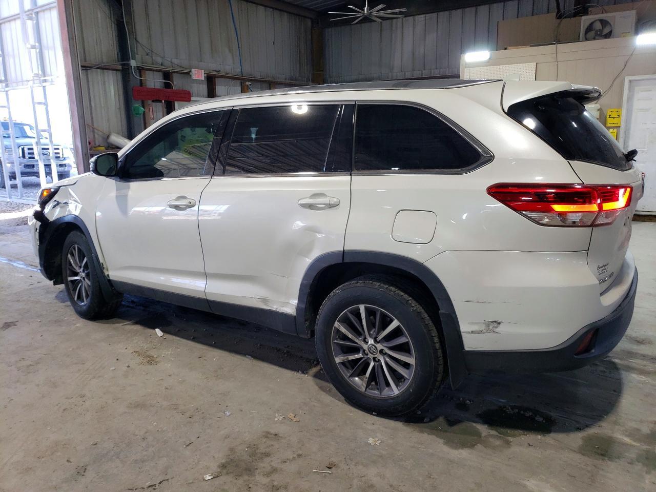 2019 TOYOTA HIGHLANDER