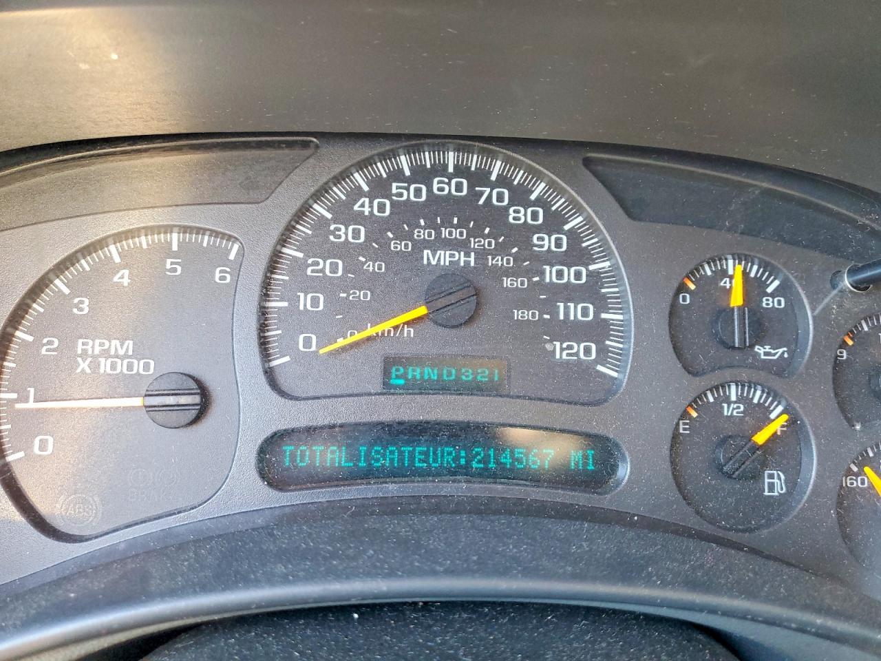 2003 CHEVROLET Tahoe