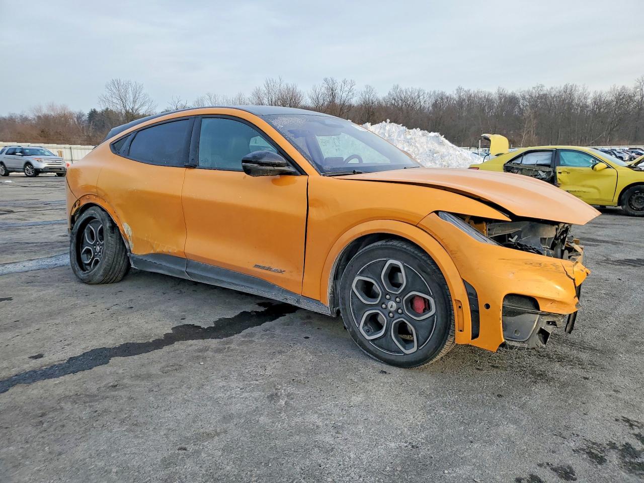 2021 FORD Mustang Mach-E
