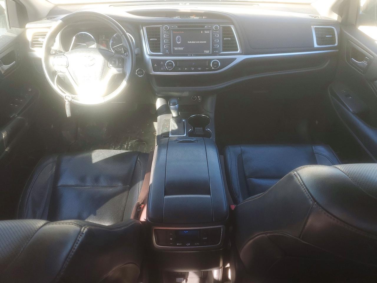 2015 TOYOTA HIGHLANDER
