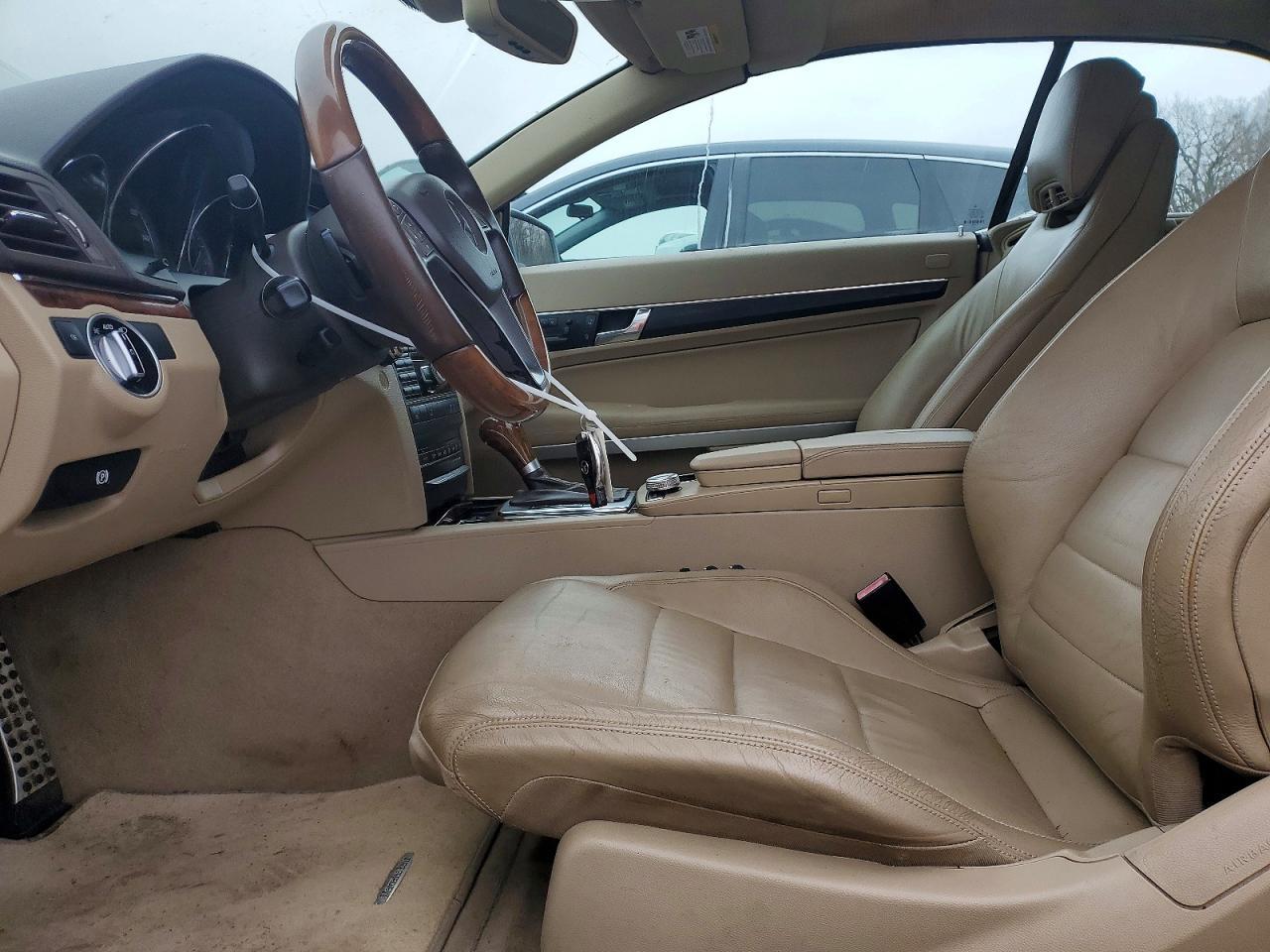 2012 MERCEDES-BENZ E-Class