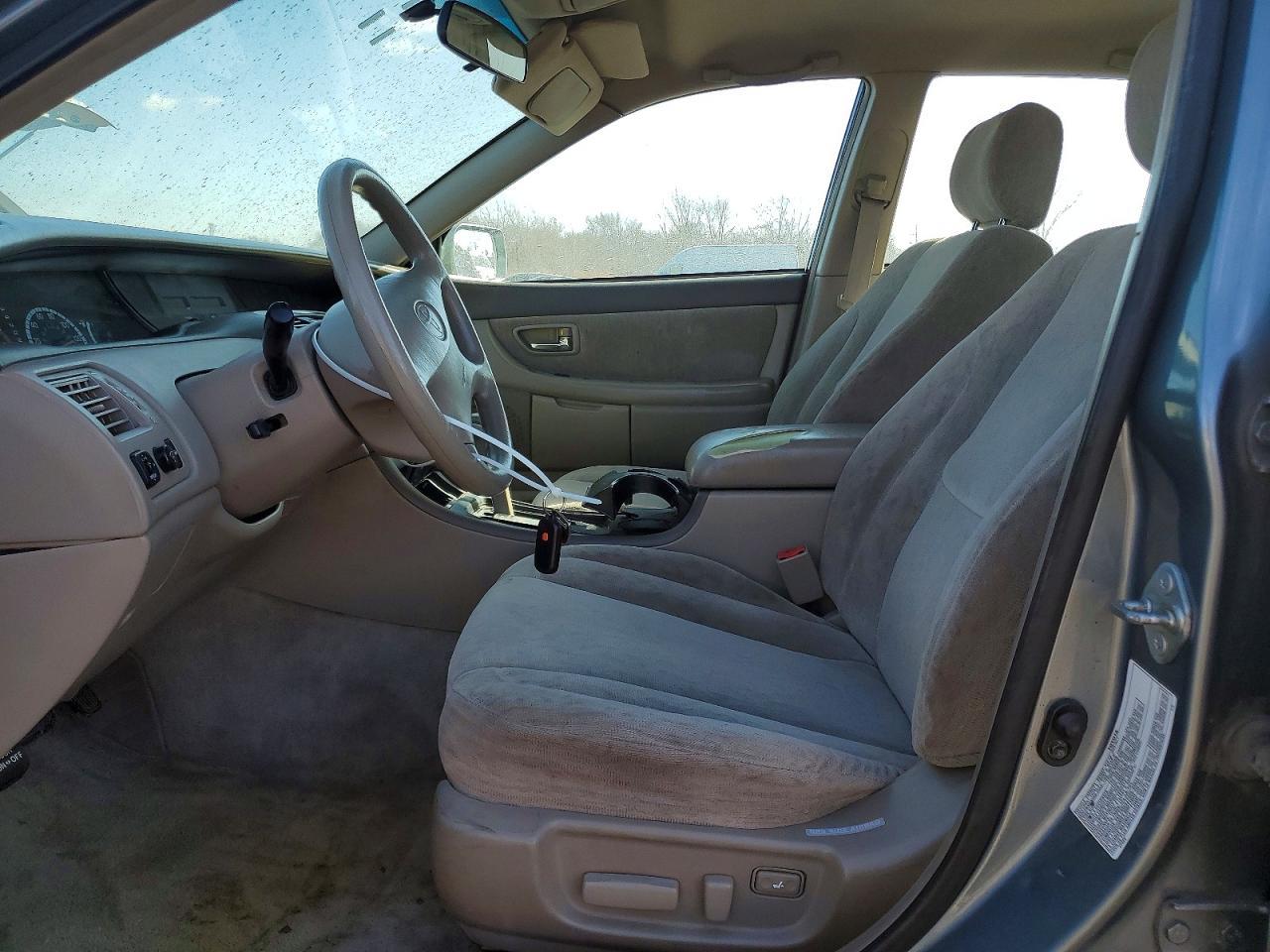 2000 TOYOTA Avalon