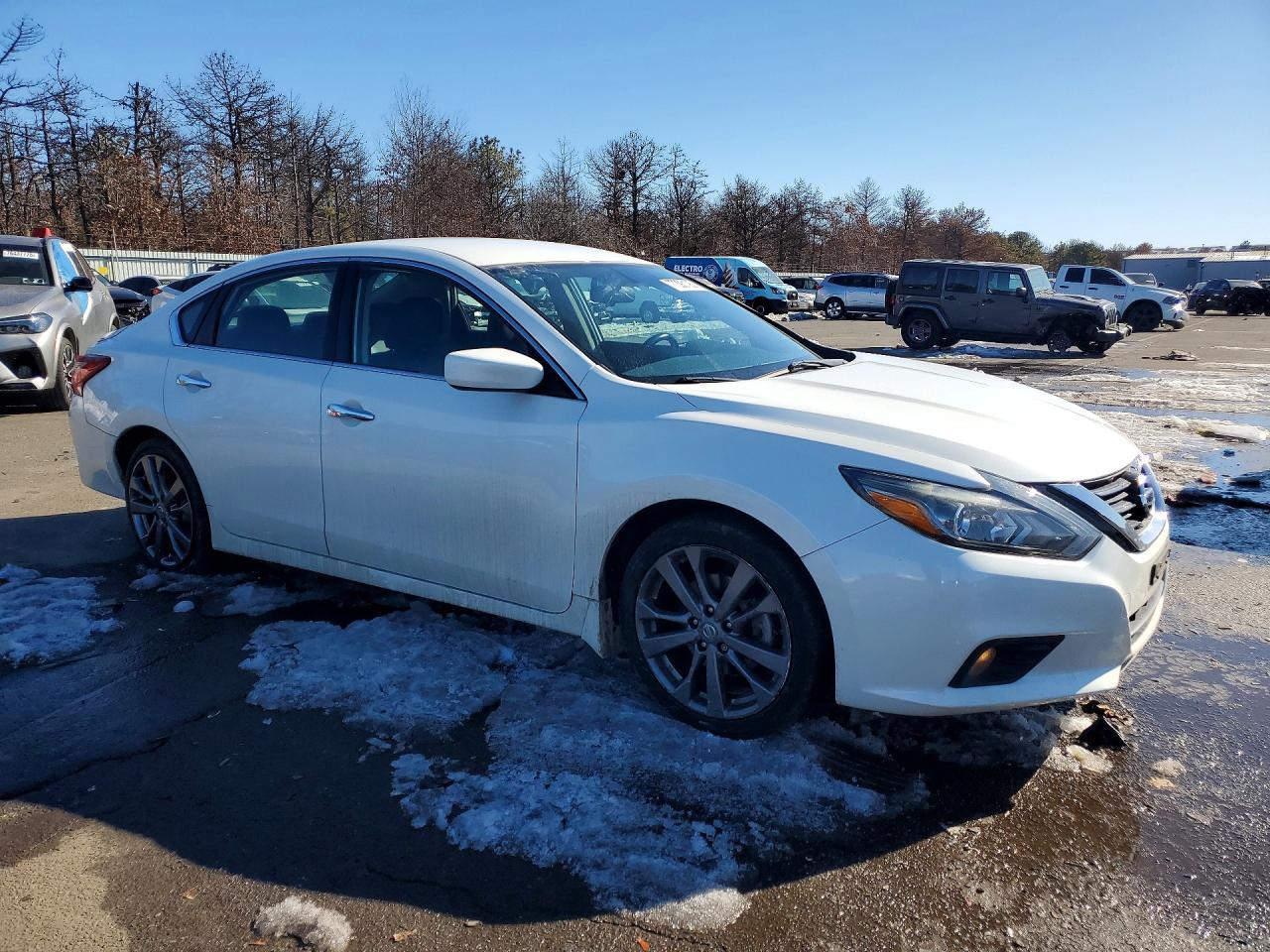 2018 NISSAN ALTIMA