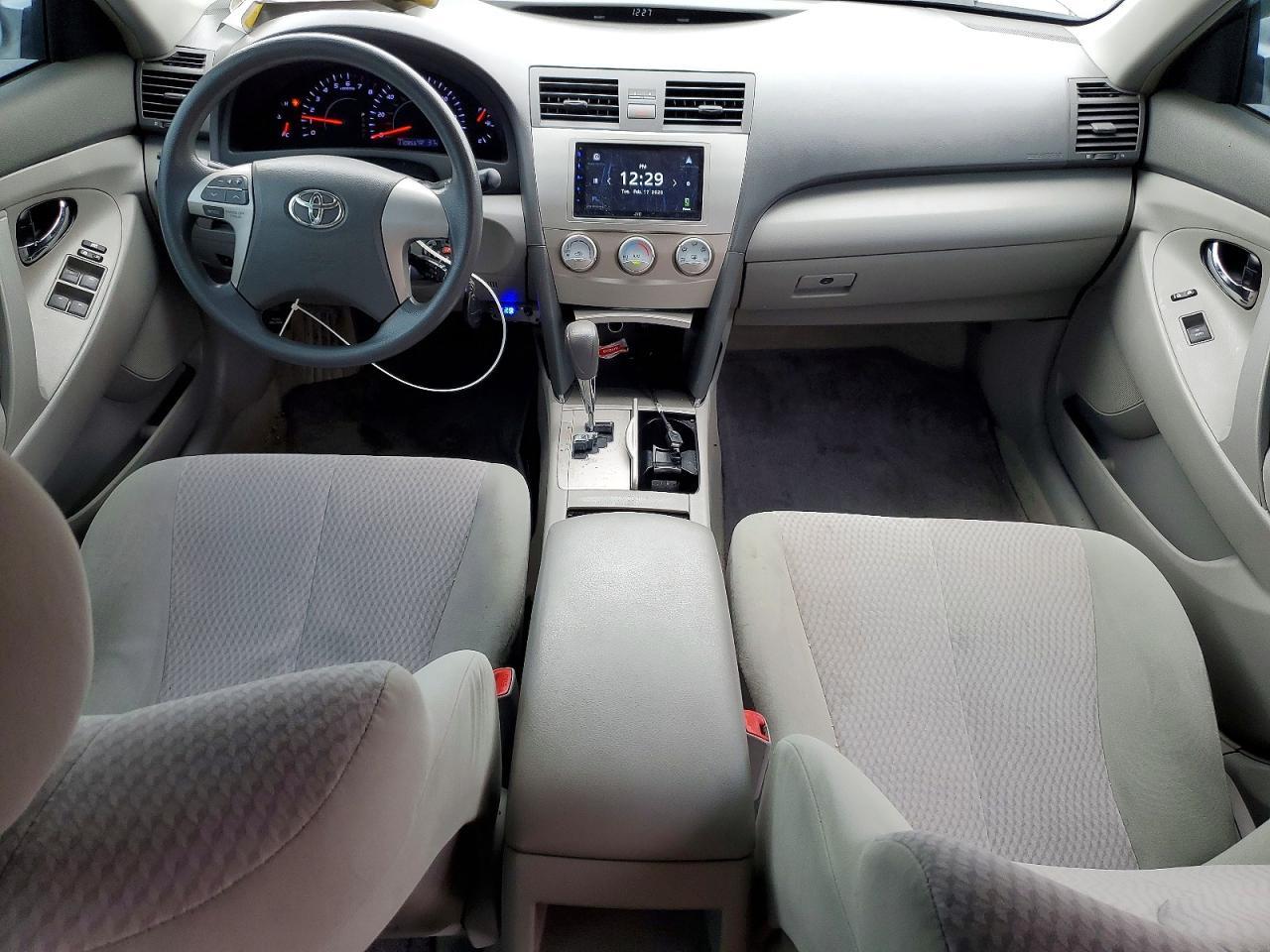 2010 TOYOTA CAMRY
