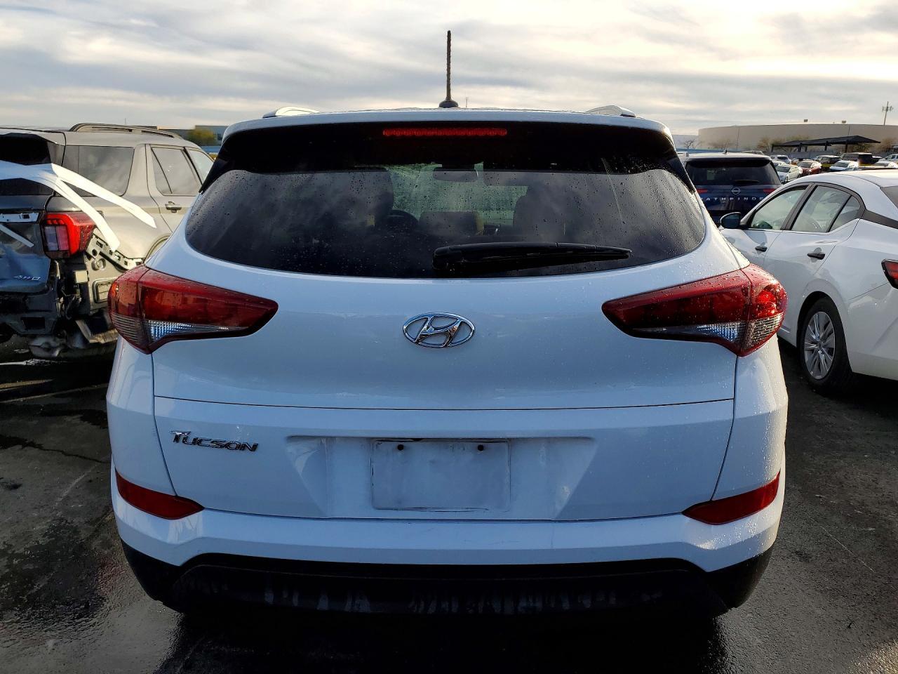 2017 HYUNDAI TUCSON
