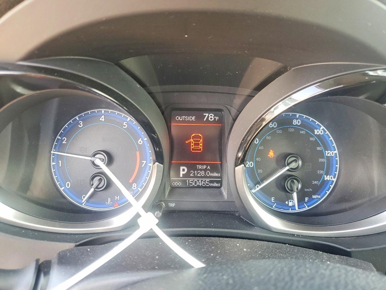2016 TOYOTA COROLLA