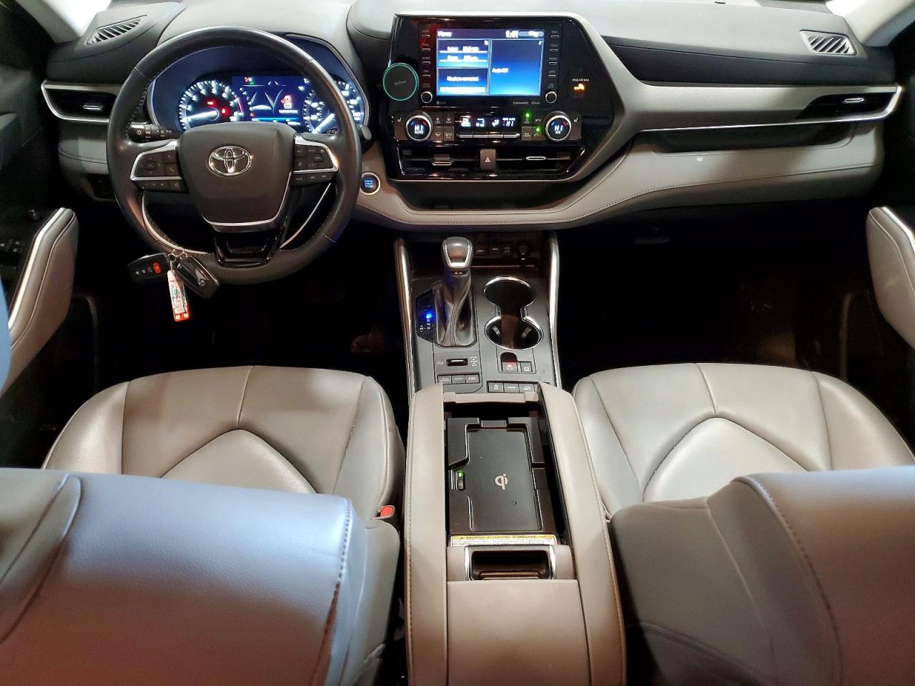 2021 TOYOTA HIGHLANDER