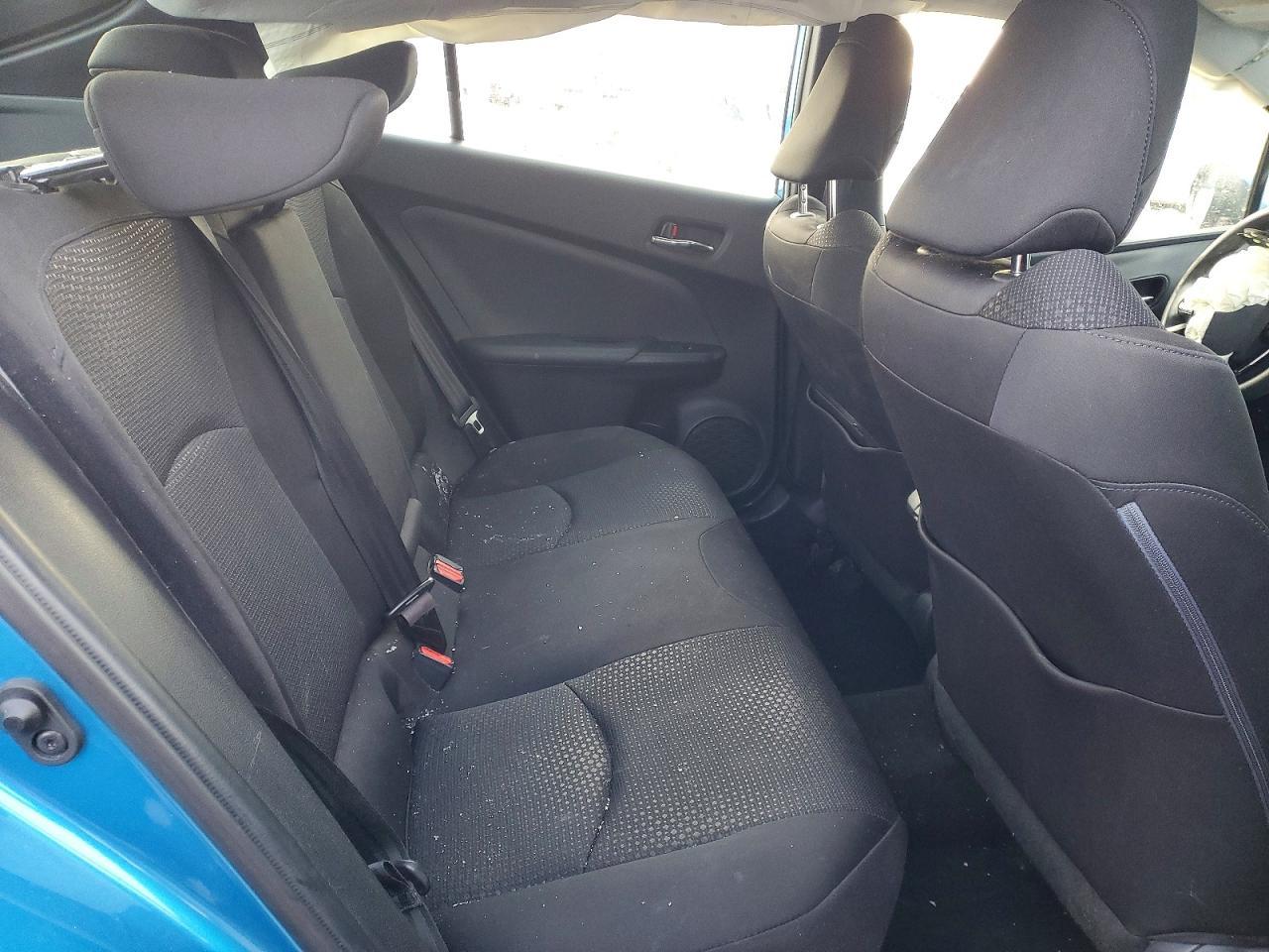2019 TOYOTA PRIUS