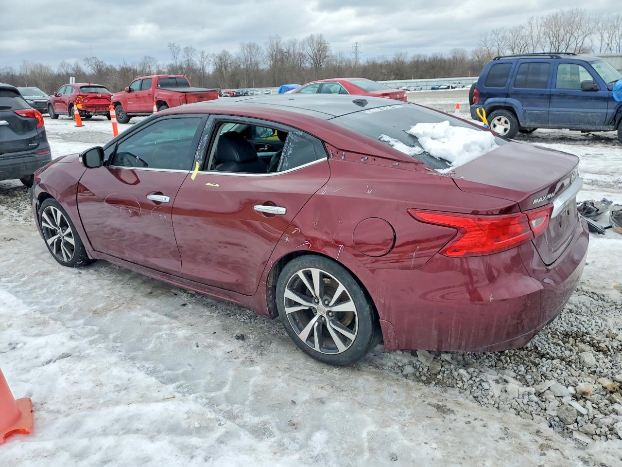 2017 NISSAN Maxima