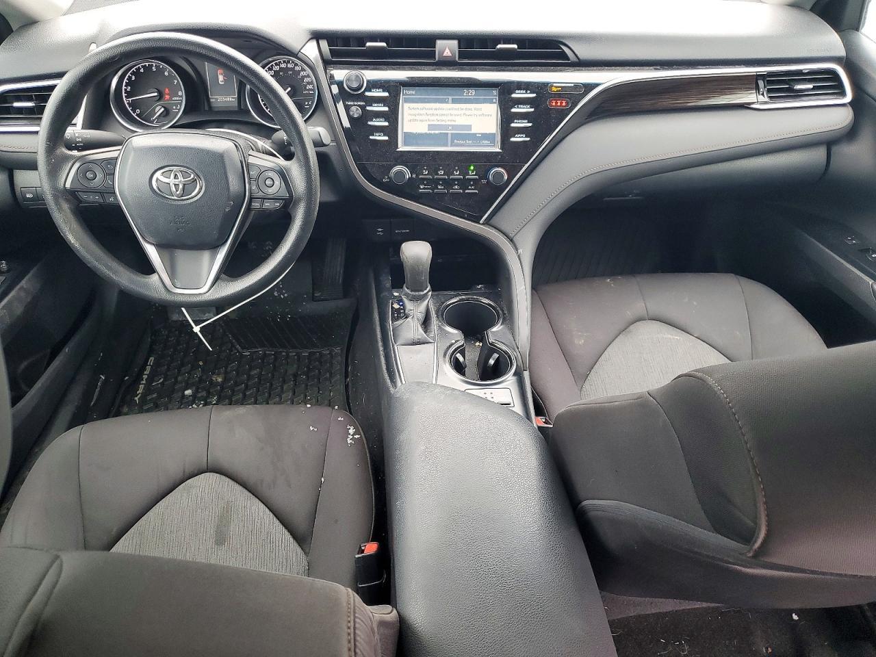 2018 TOYOTA CAMRY