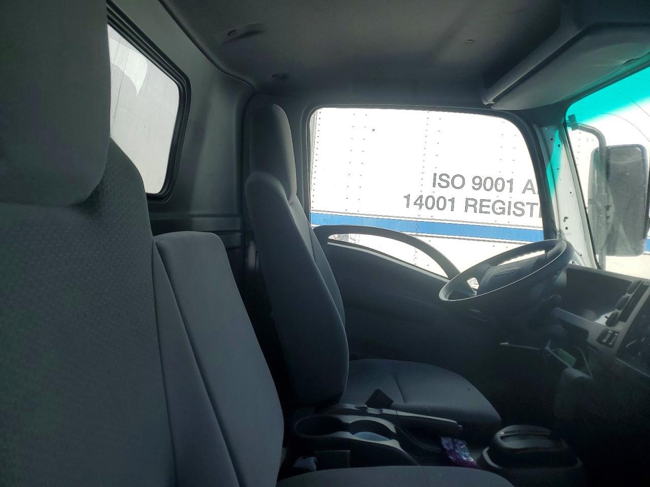 2022 ISUZU Npr Hd