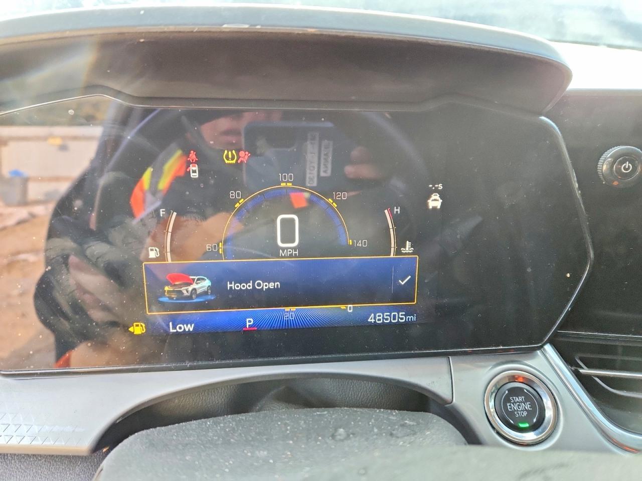 2025 CHEVROLET TRAX