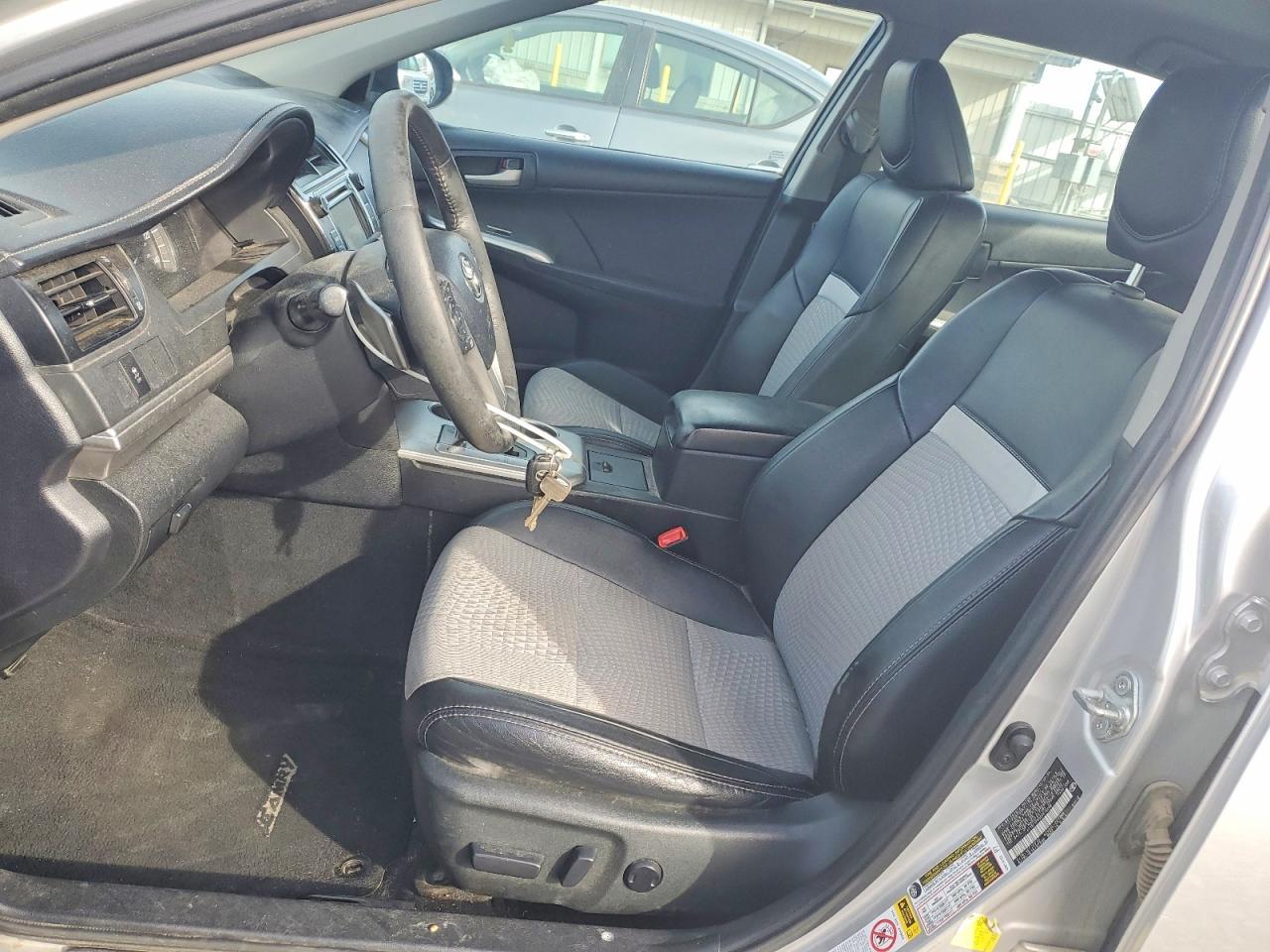 2012 TOYOTA CAMRY