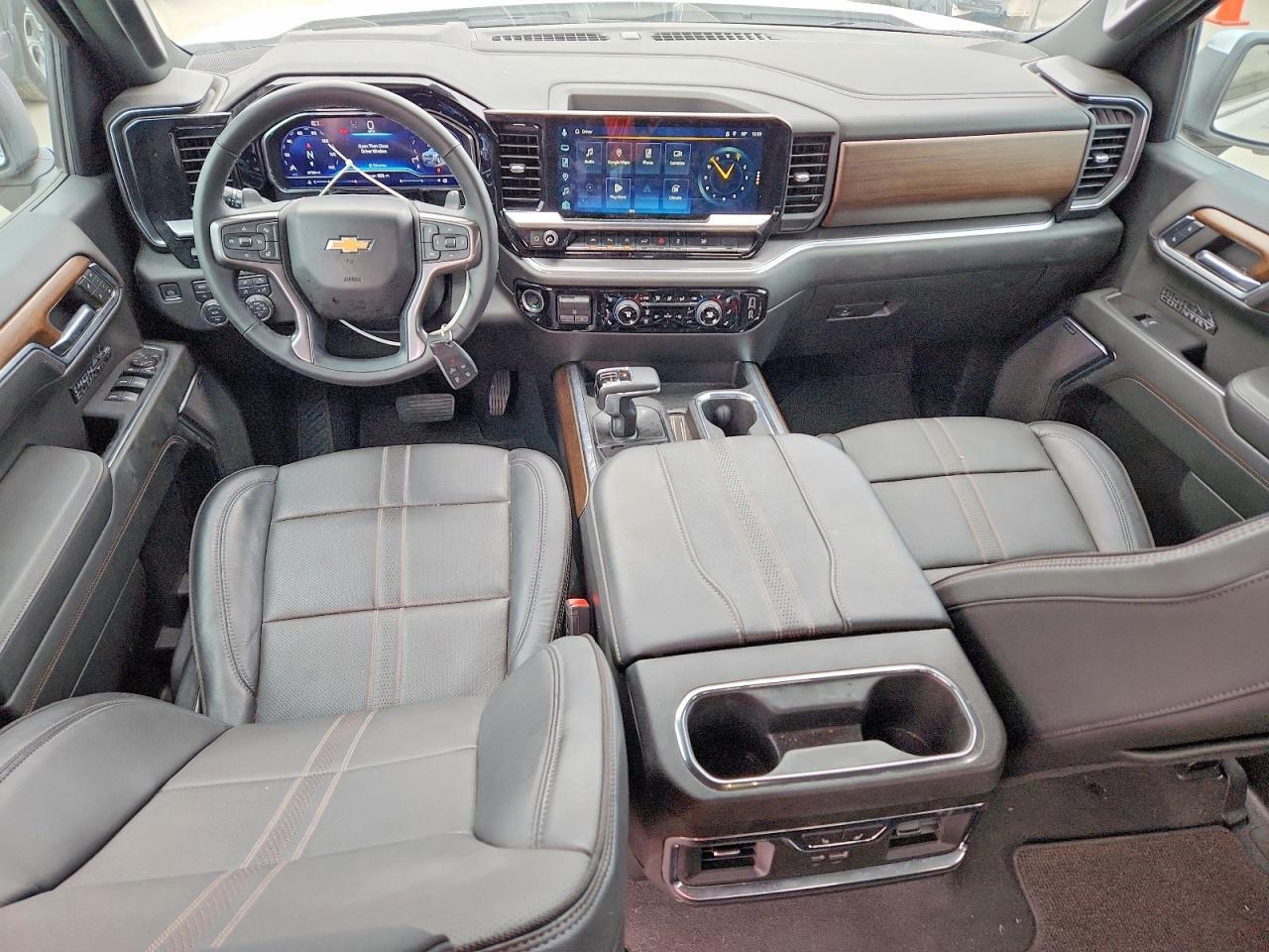 2024 CHEVROLET Silverado