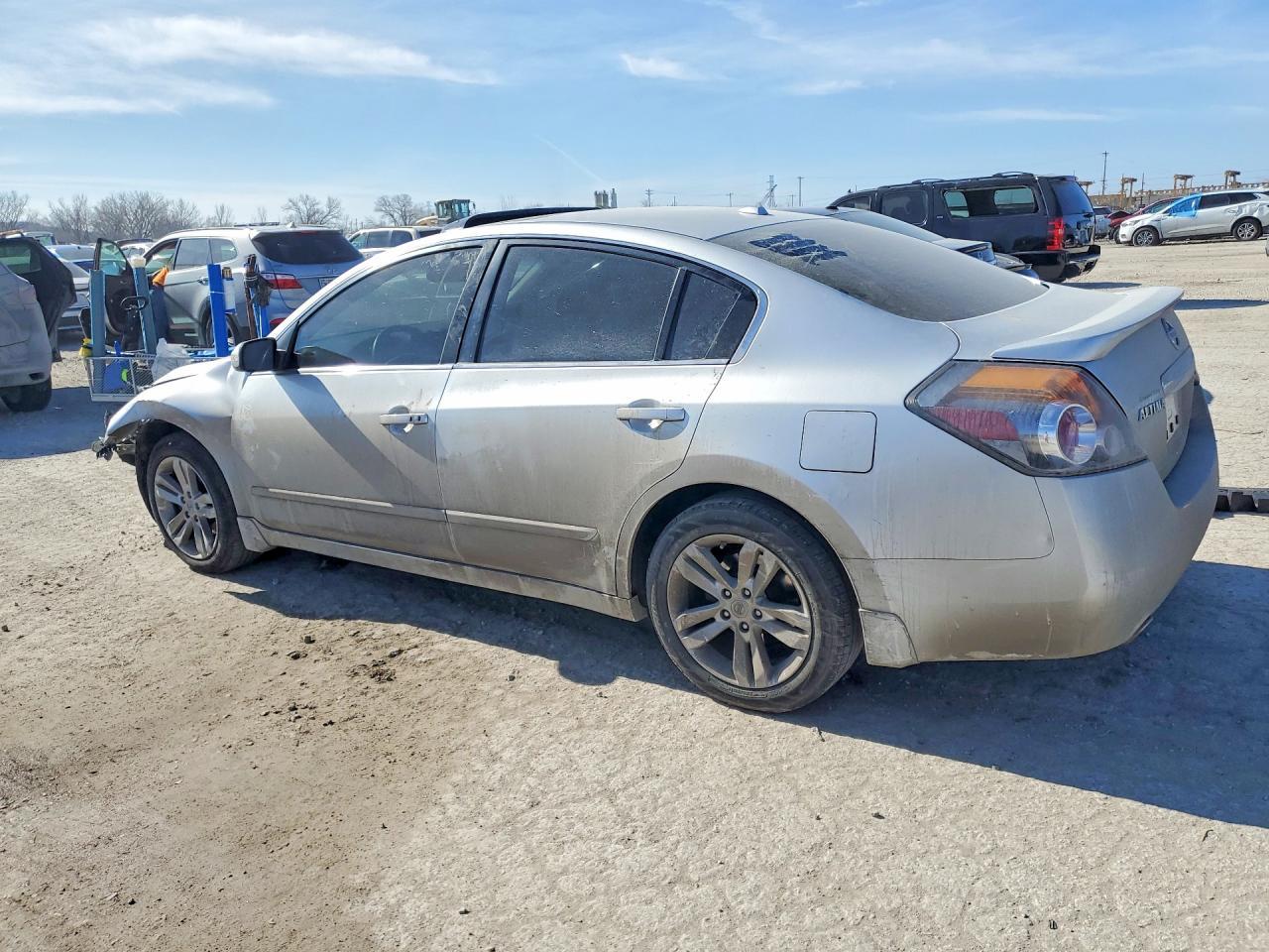 2012 NISSAN ALTIMA