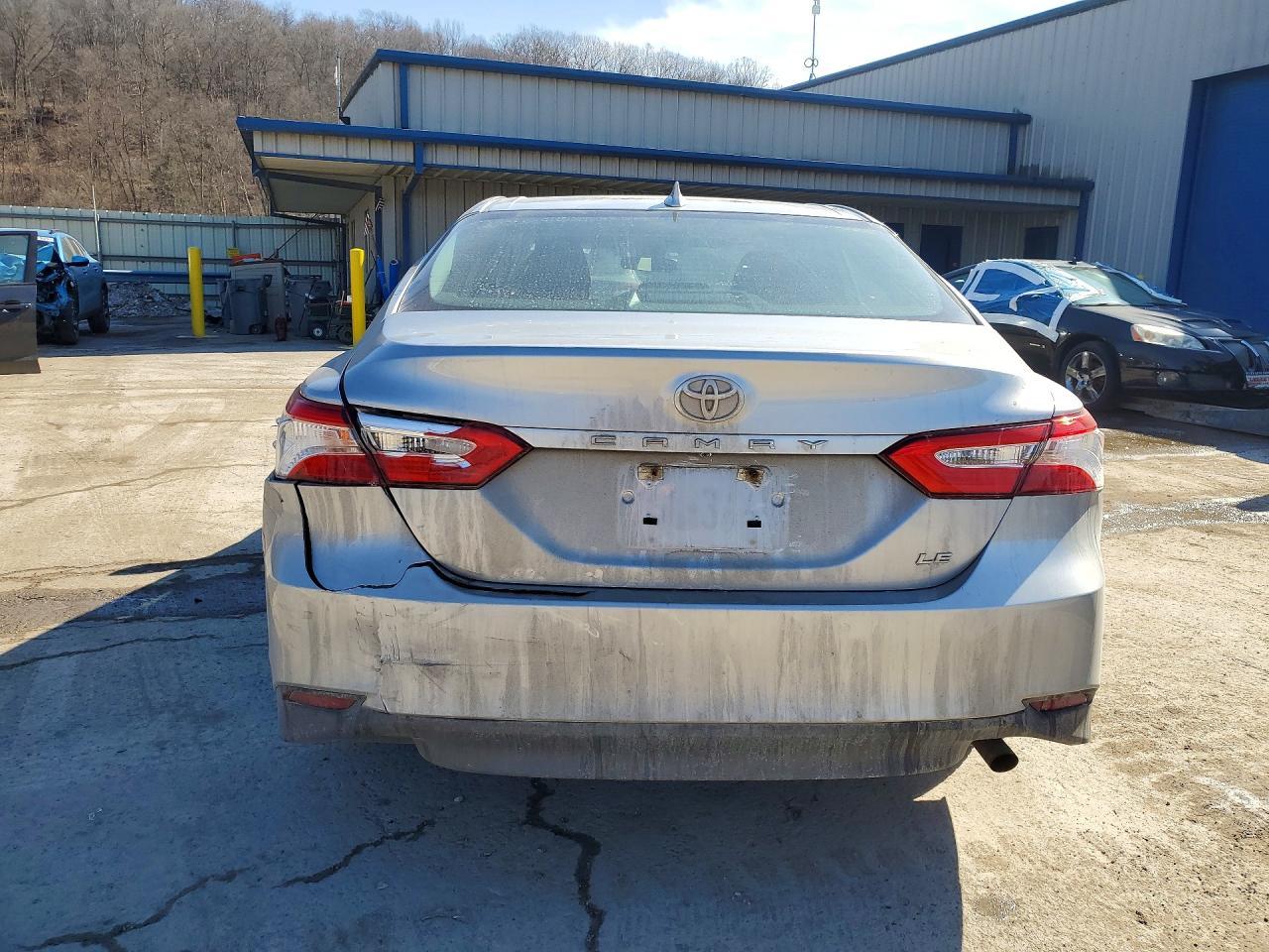 2019 TOYOTA CAMRY