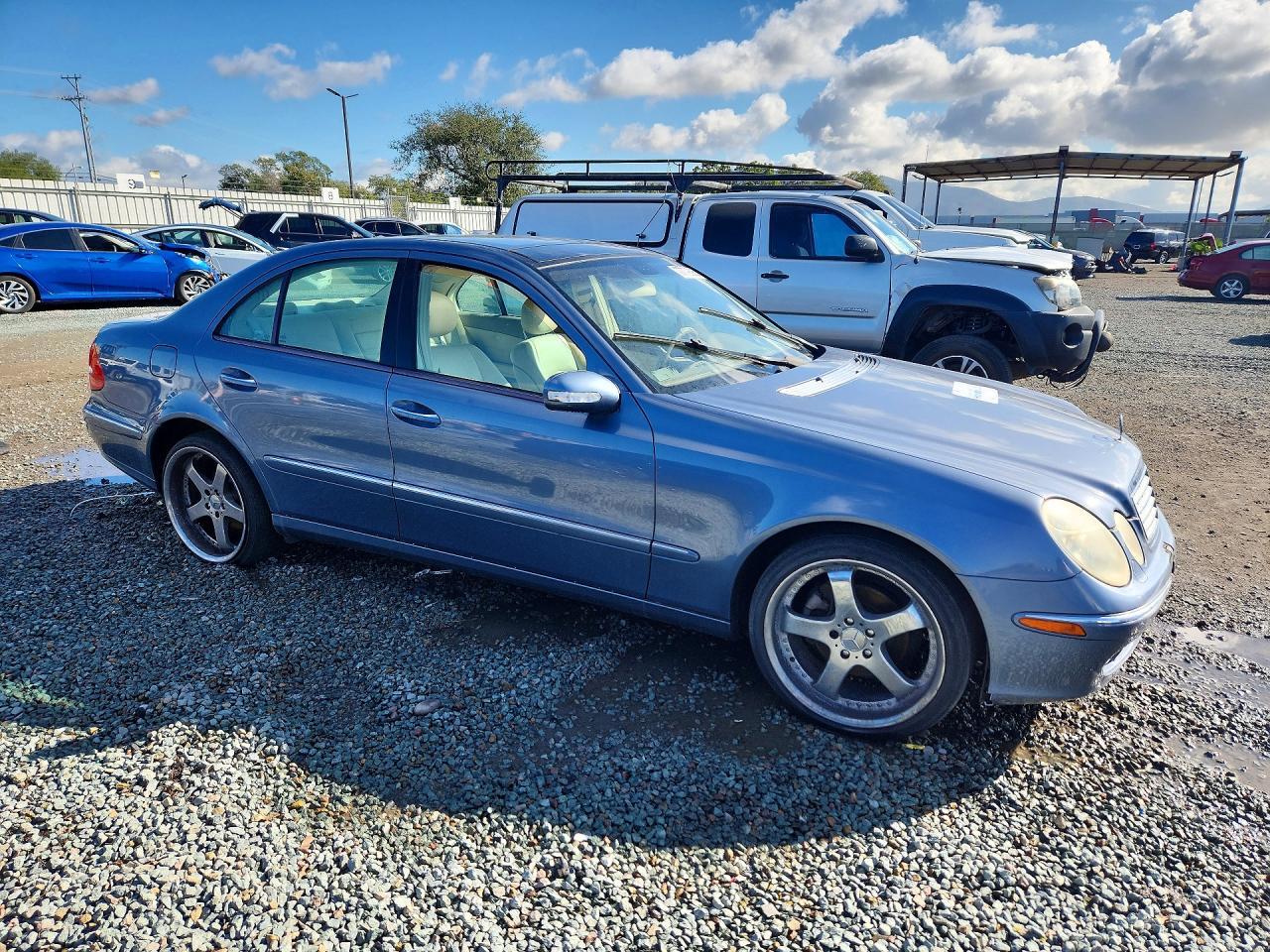 2003 MERCEDES-BENZ E-Class