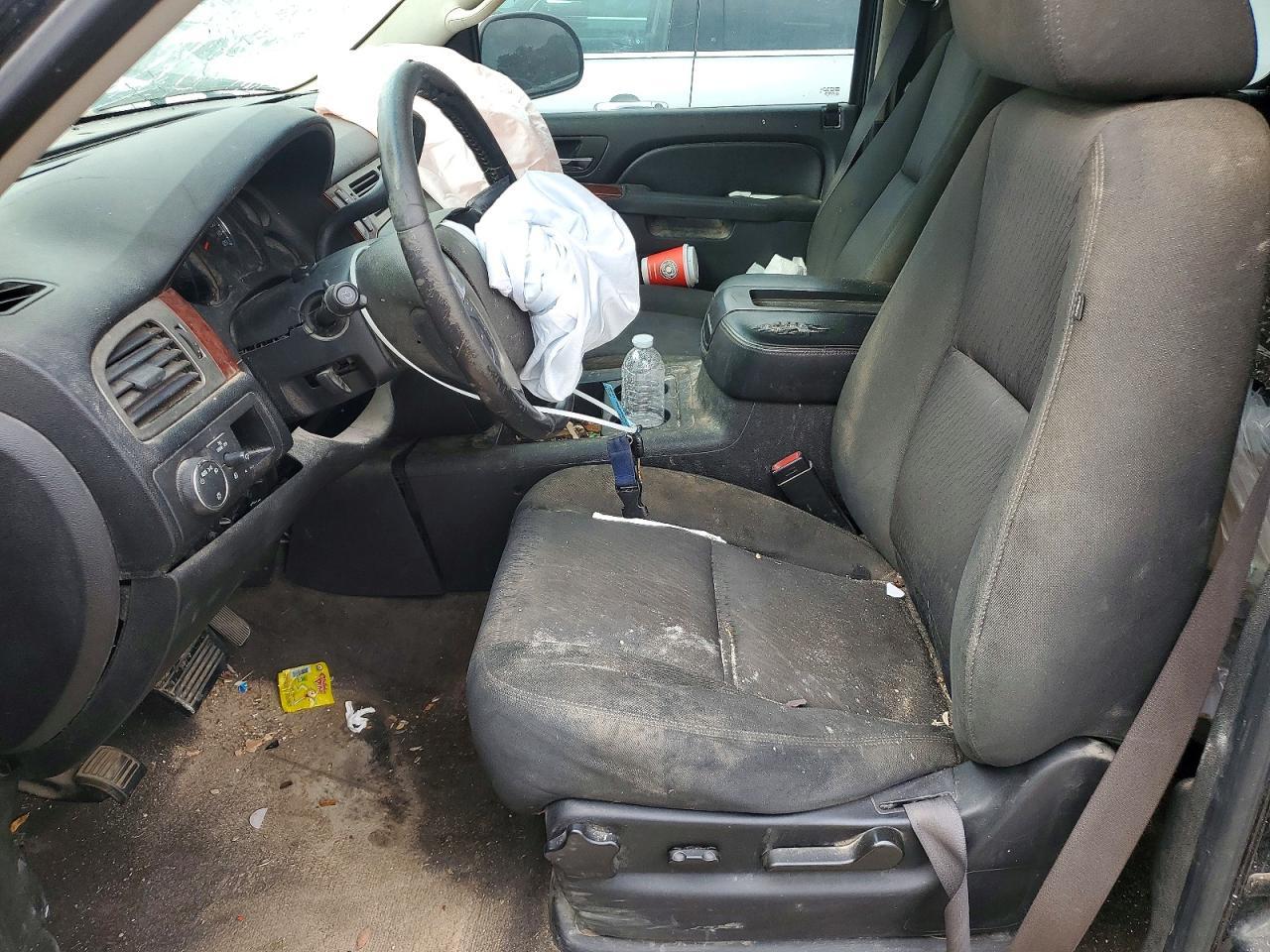 2012 CHEVROLET Suburban