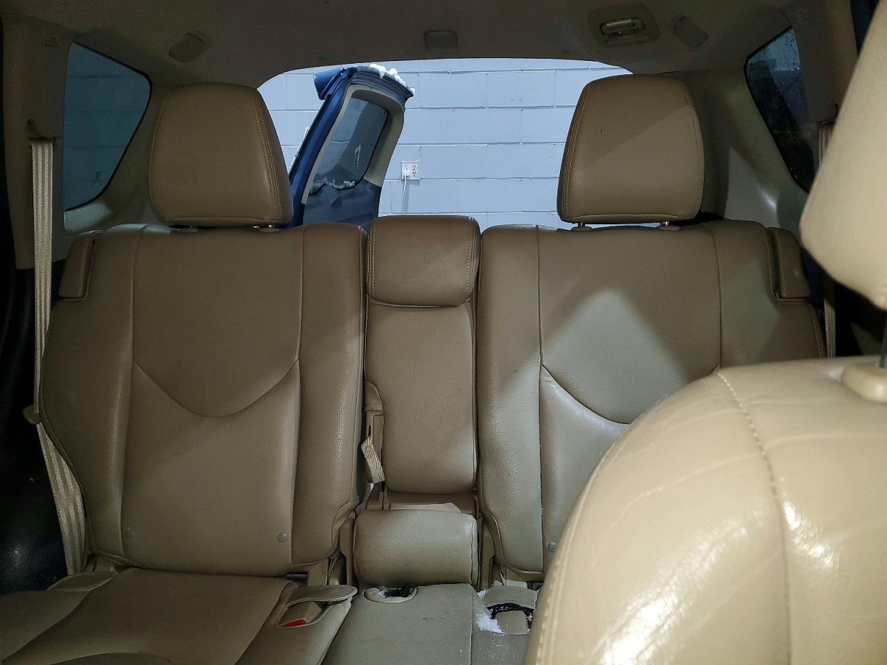 2011 TOYOTA RAV4