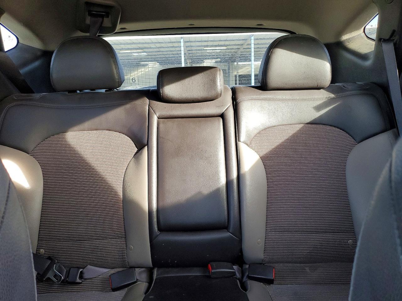 2012 HYUNDAI TUCSON