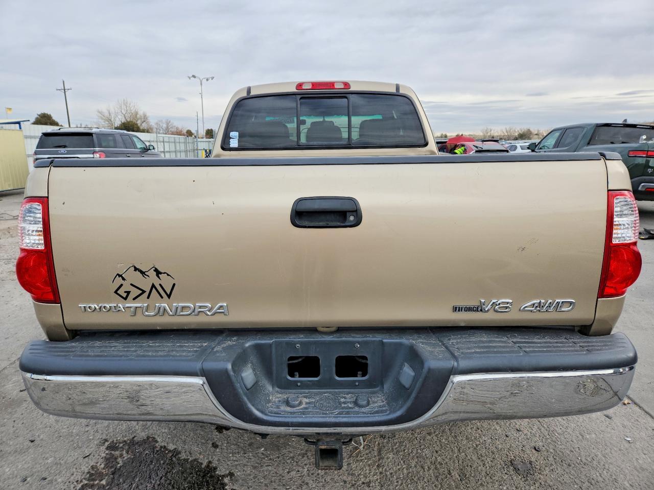 2005 TOYOTA TUNDRA