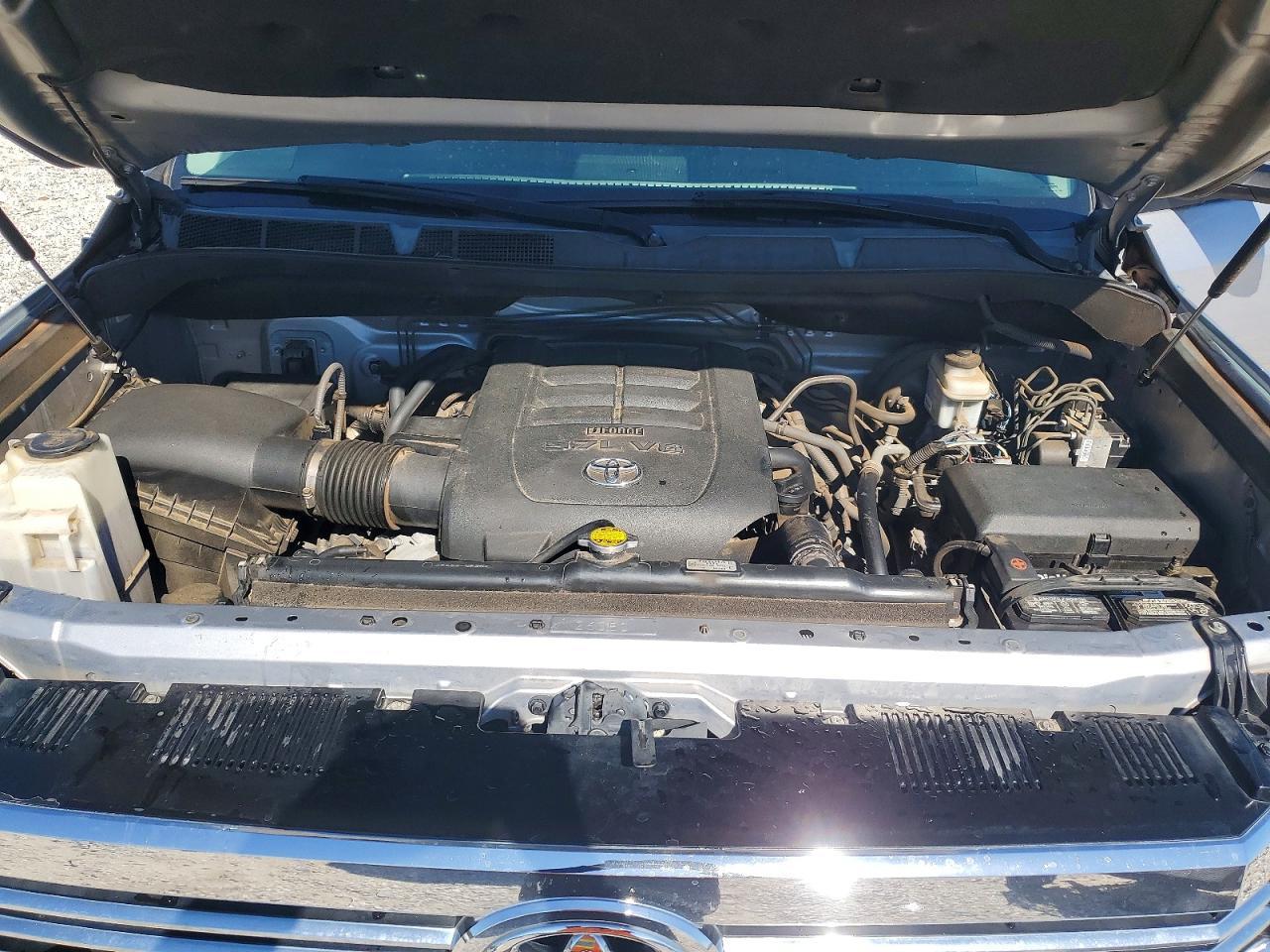 2016 TOYOTA TUNDRA
