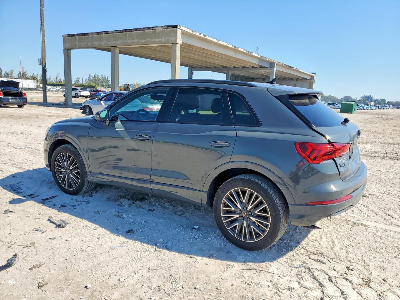 2024 AUDI Q3