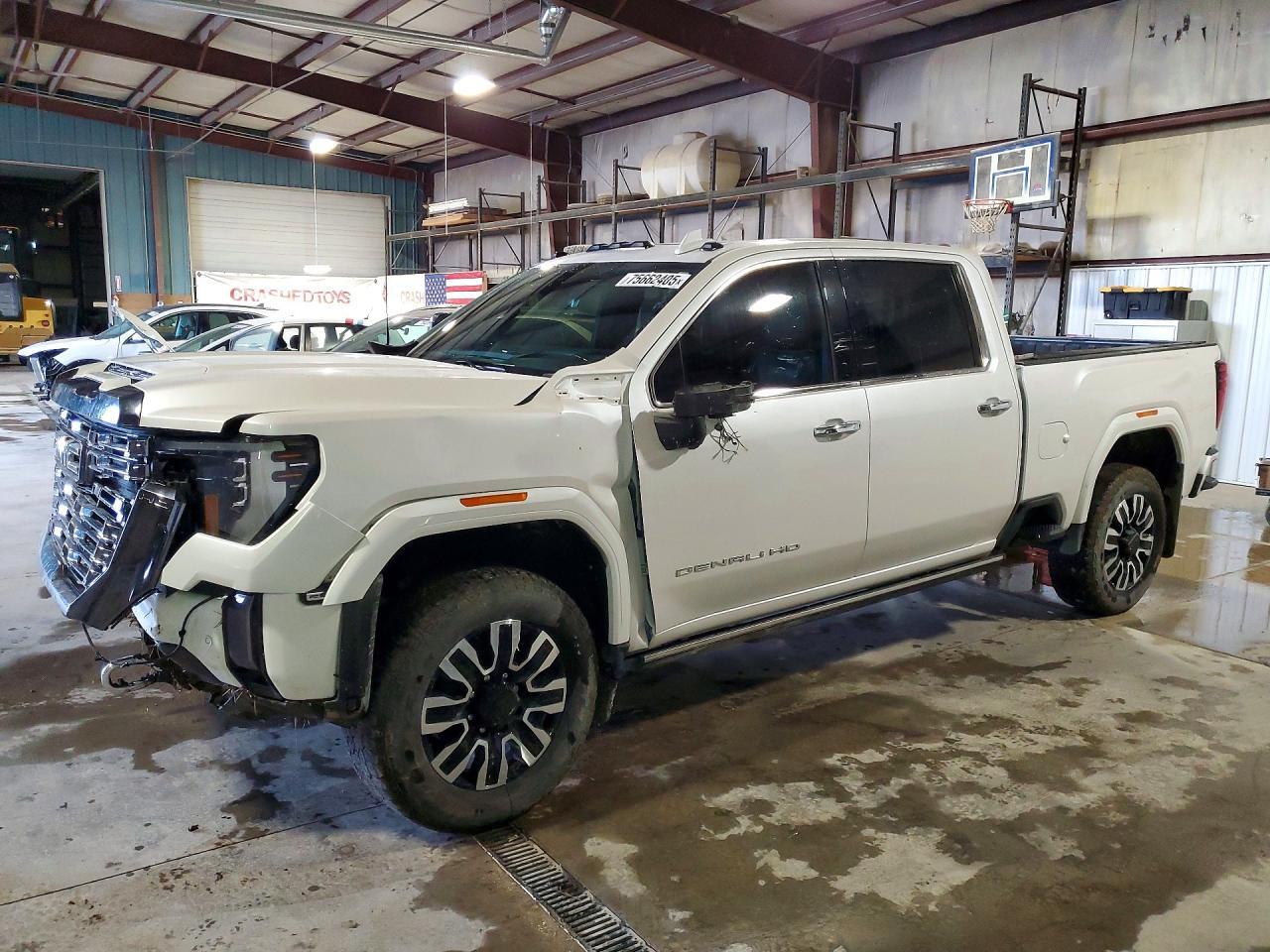 2024 GMC Sierra