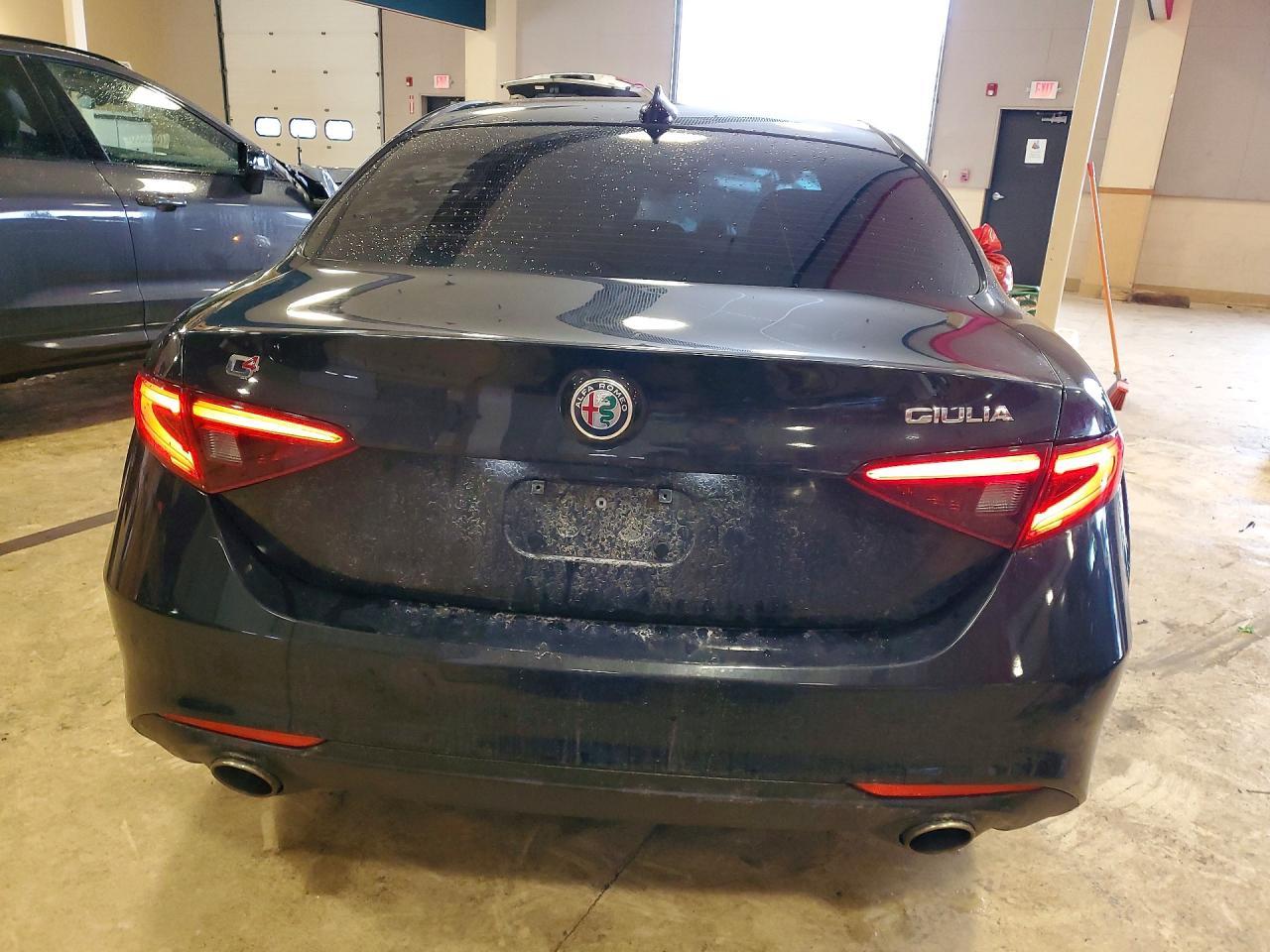 2021 ALFA ROMEO Giulia