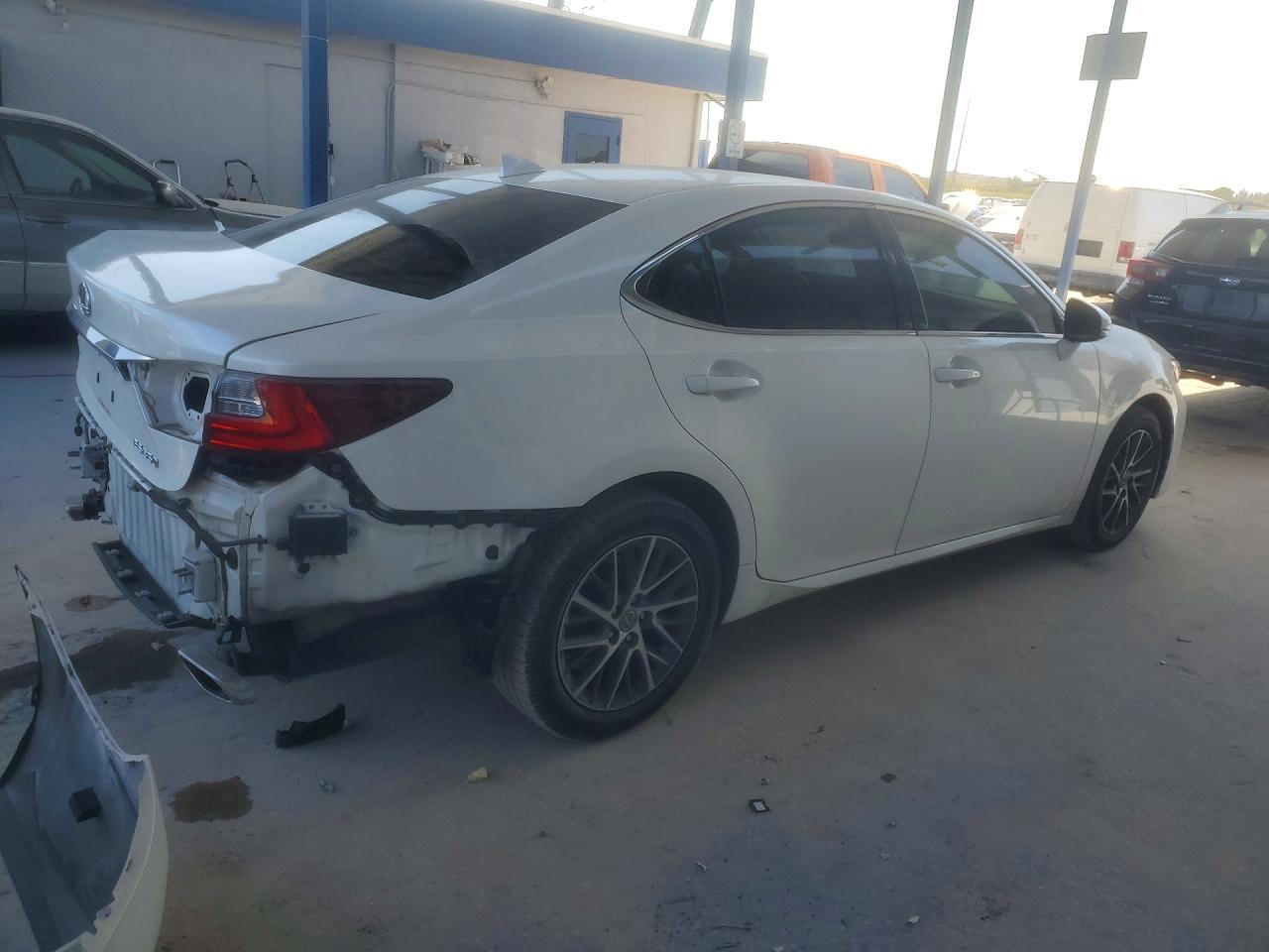2017 LEXUS ES 350