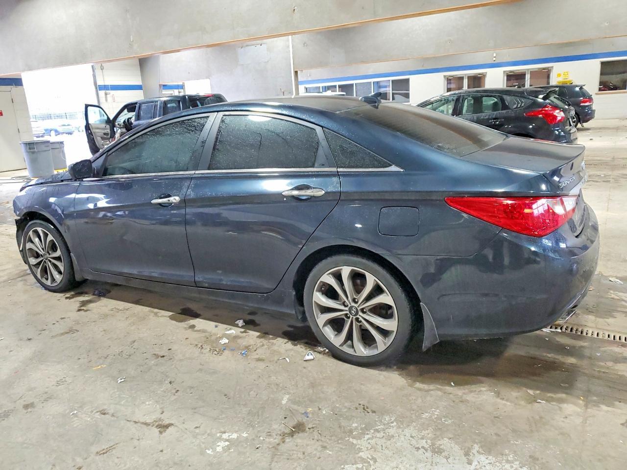 2013 HYUNDAI SONATA
