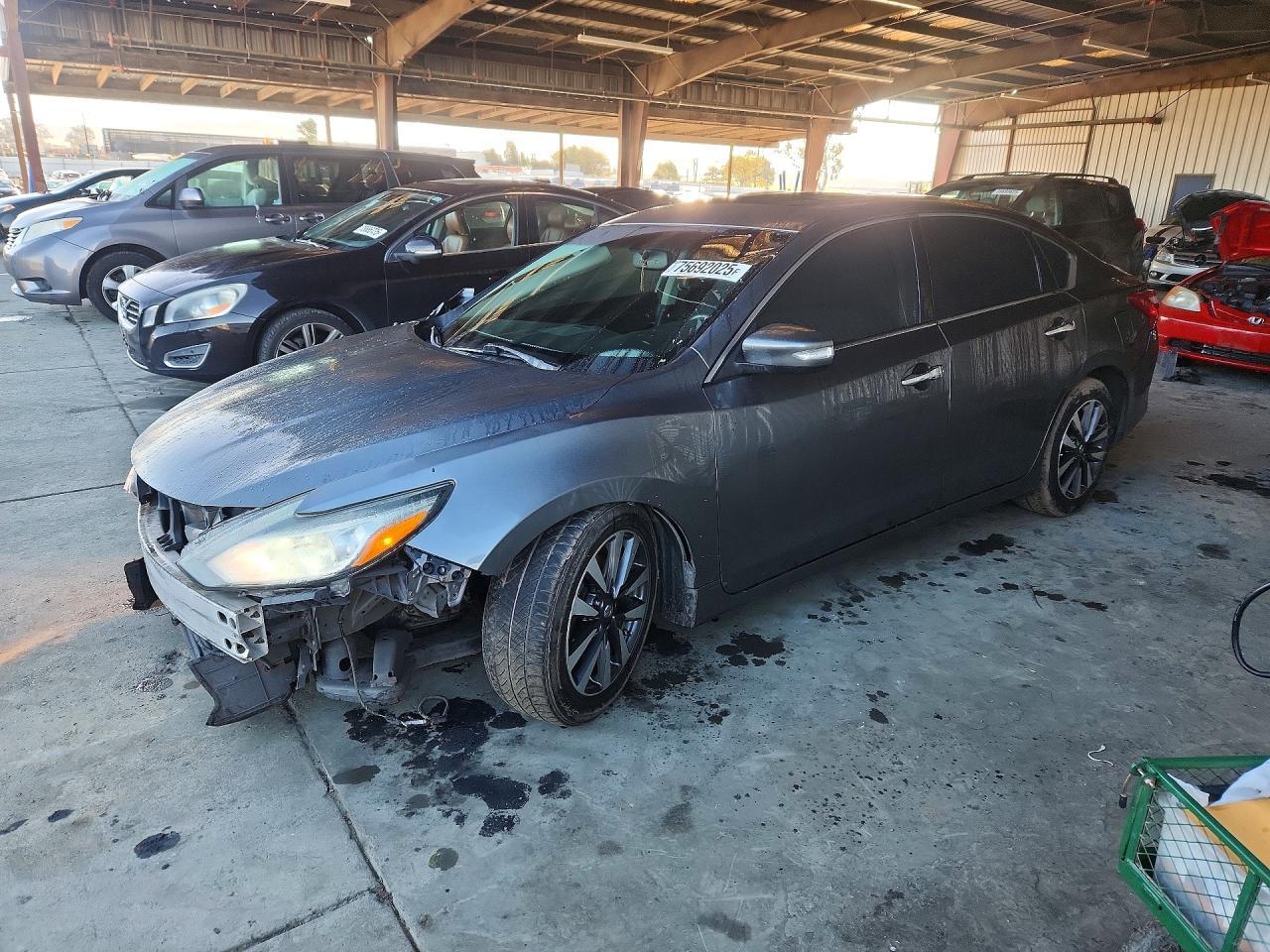 2017 NISSAN ALTIMA