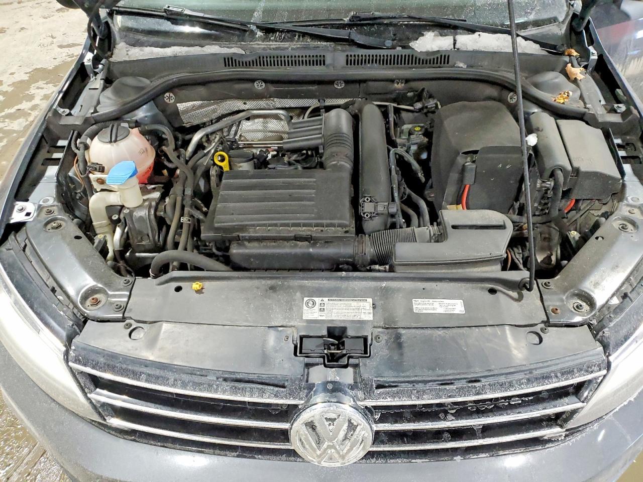 2016 VOLKSWAGEN JETTA